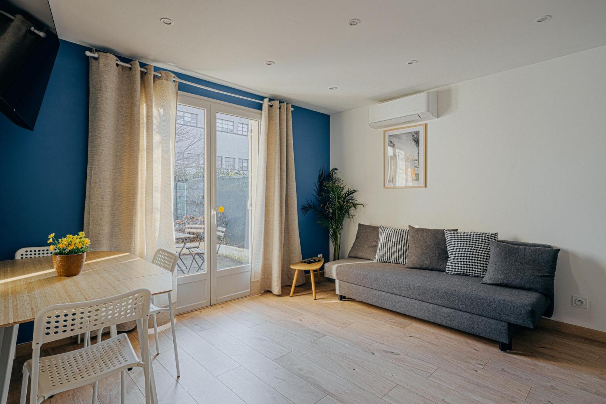 Charmante Maison Avec Jardin Sans Vis-A-Vis Saint-Fons ภายนอก รูปภาพ